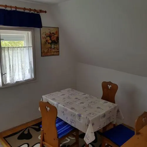 Appartement Dora Apartmanhaz